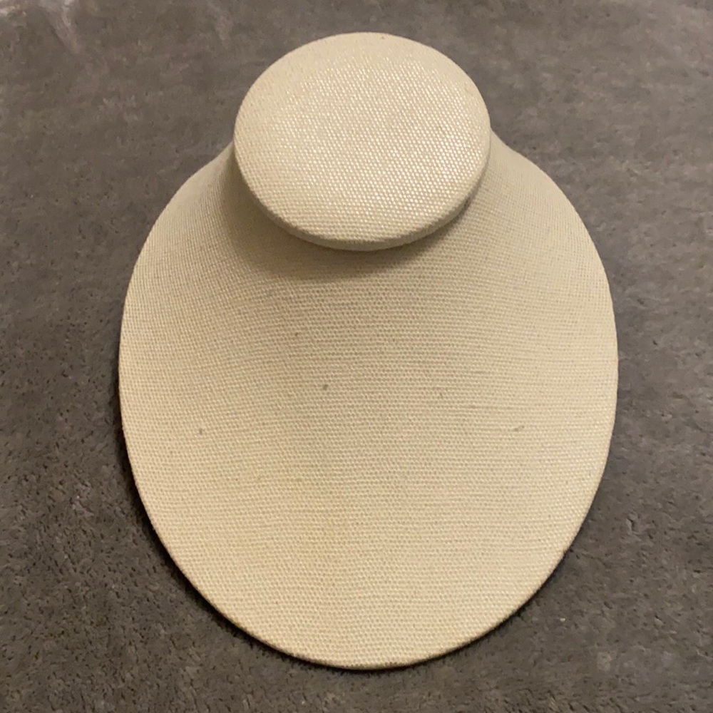 Necklace display stand